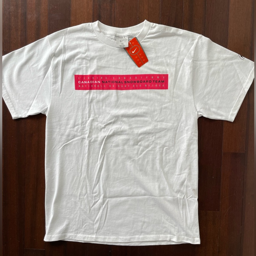 Vintage Nike Acg CANADIAN NATIONAL SNOWBOARD TEAM t shirt
